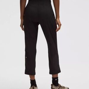 Lululemon Dance Studio Mid-Rise Cropped Pant
